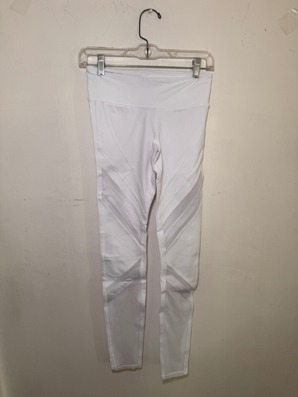 ALO Yoga White Performance Leggings - XS